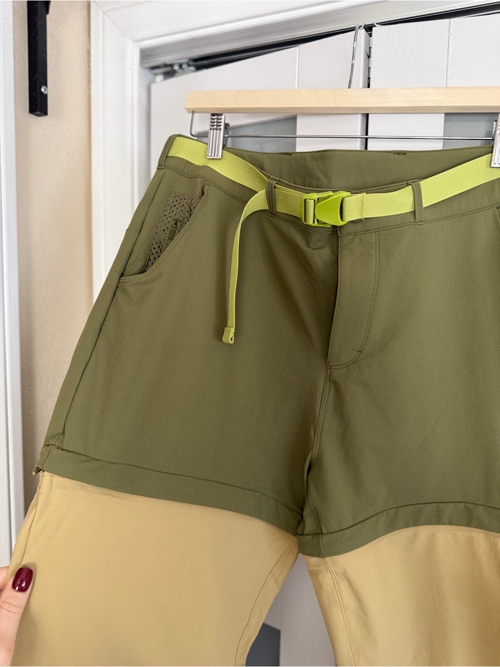 Outdoor Voices RecTrek Zip-Off Convertible Cargo Hiking Pants Olive Women L NWT - Picture 14 of 16